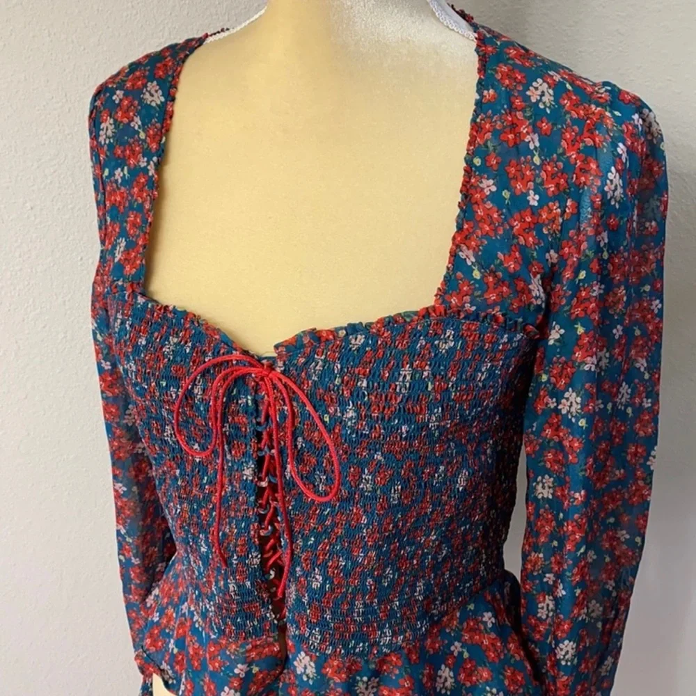 Intermix Alaina Smocked Silk Floral Top - Picture 4 of 9